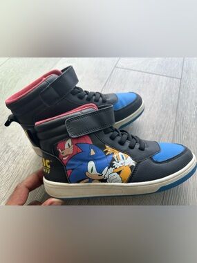 H&M Boys Sonic the Hedgehog Knuckles Tails High Top Sneakers Black Blue Size 1
